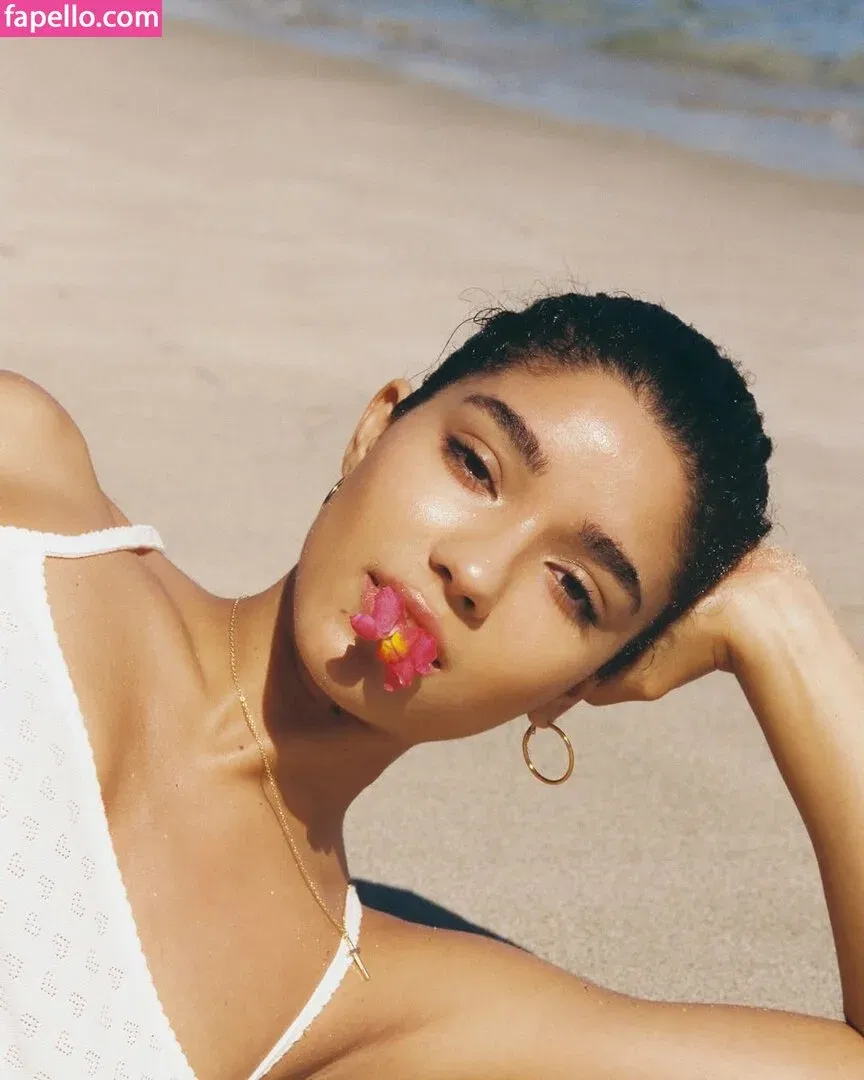 Yovanna Ventura Onlyfans Photo Gallery 