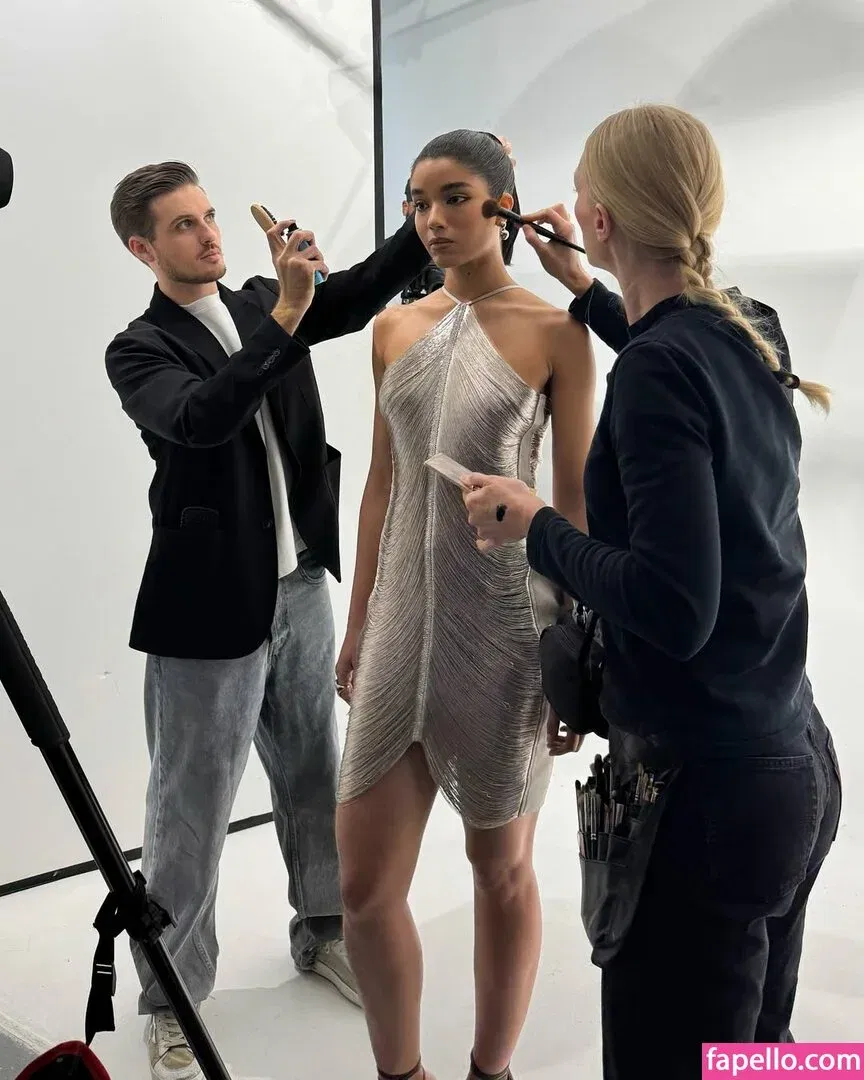 Yovanna Ventura Onlyfans Photo Gallery 