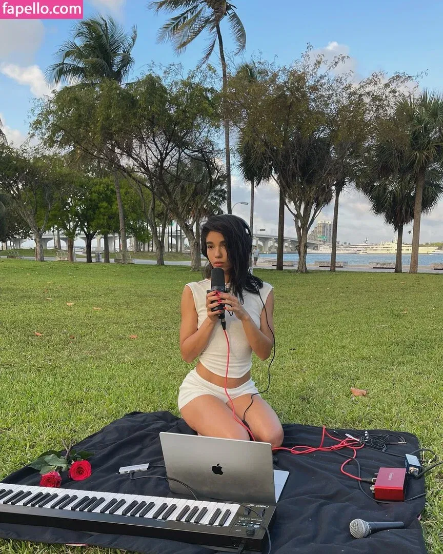 Yovanna Ventura Onlyfans Photo Gallery 