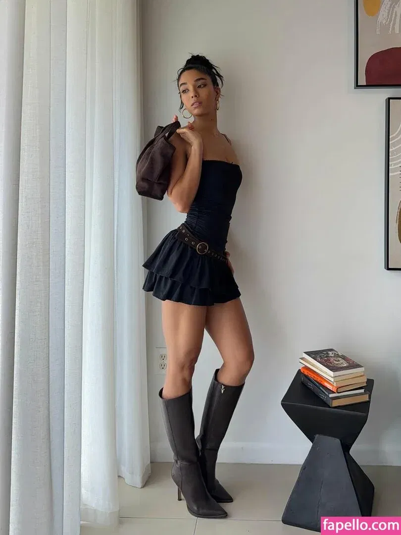 Yovanna Ventura Onlyfans Photo Gallery 