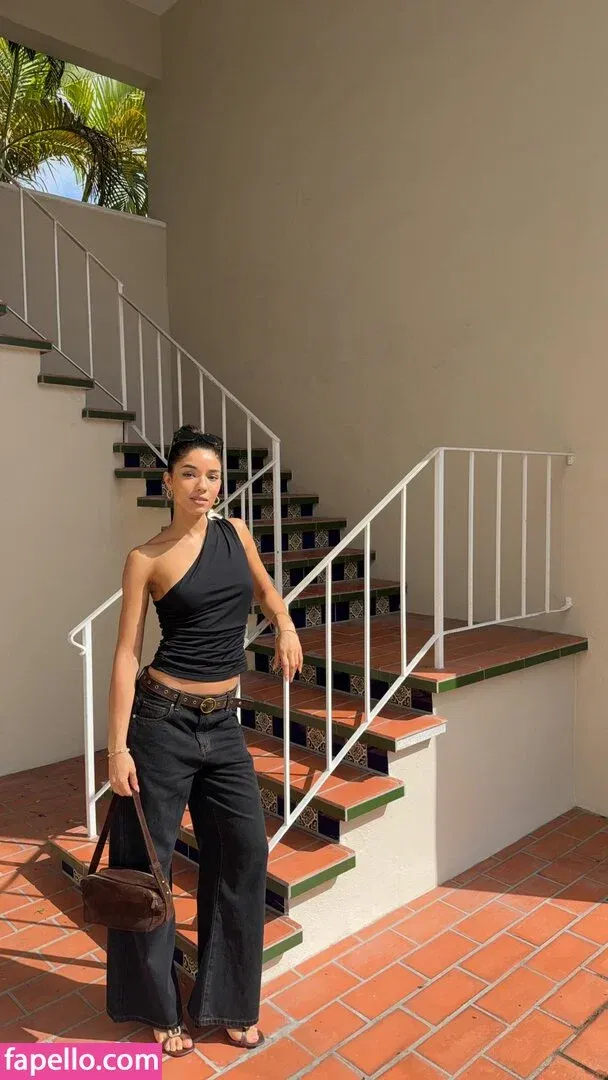 Yovanna Ventura Onlyfans Photo Gallery 