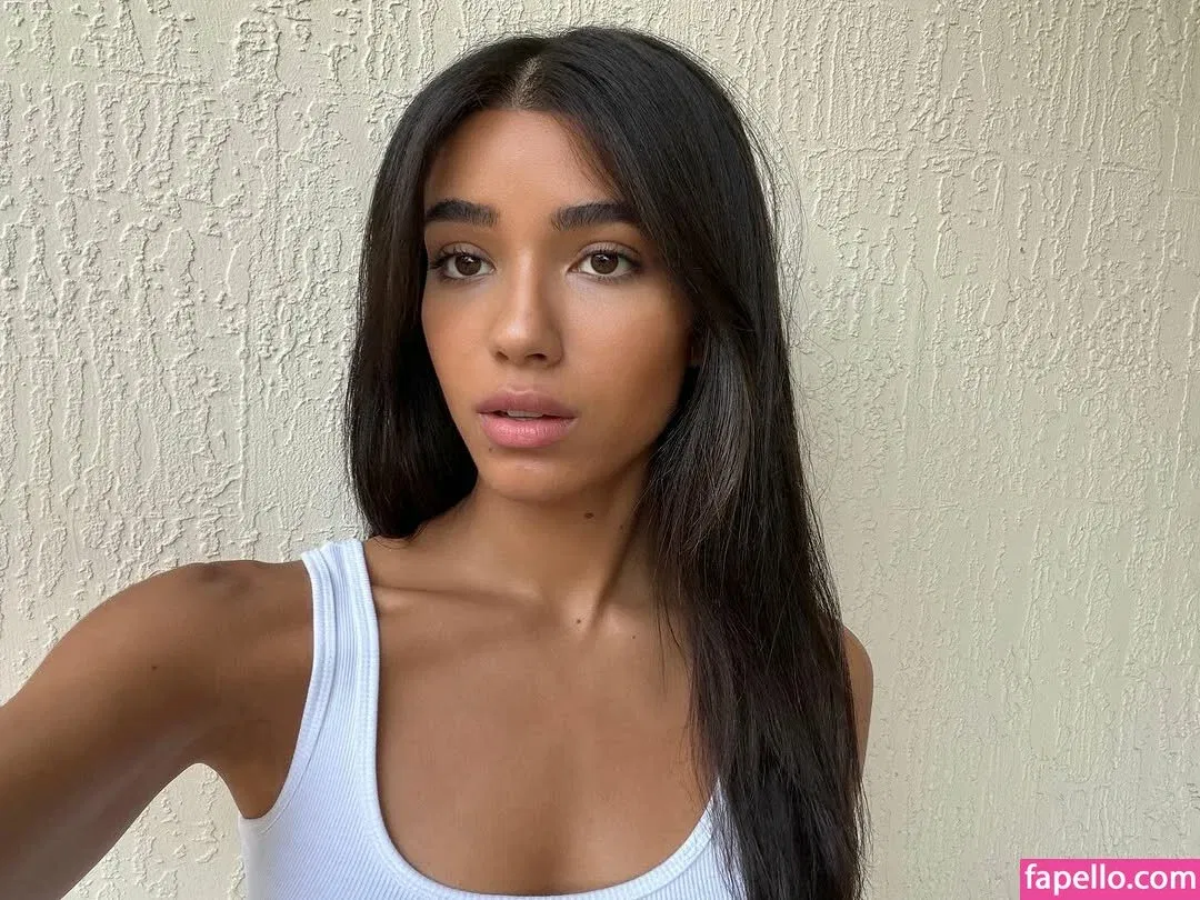 Yovanna Ventura Onlyfans Photo Gallery 