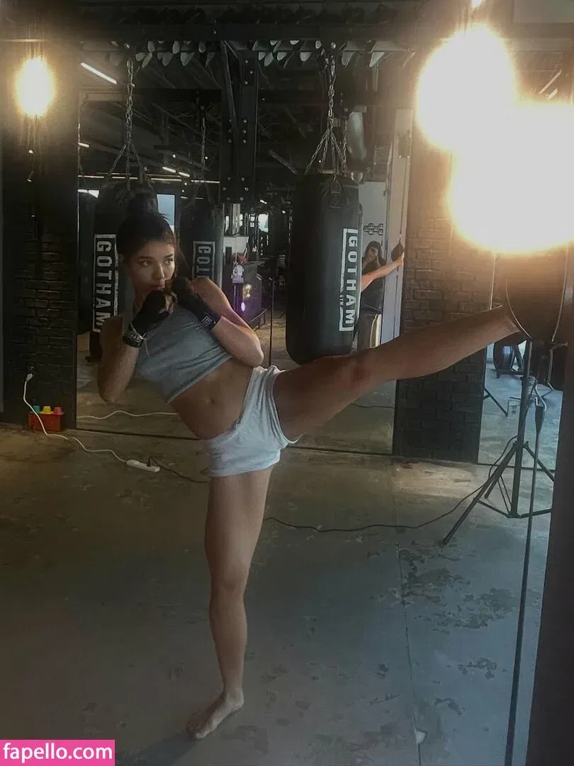 Yovanna Ventura Onlyfans Photo Gallery 