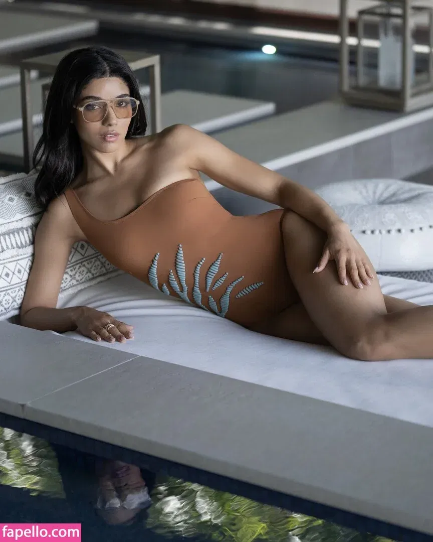 Yovanna Ventura Onlyfans Photo Gallery 