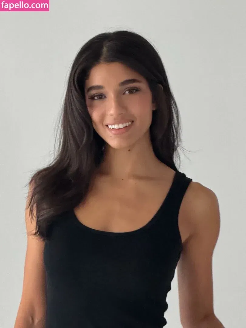 Yovanna Ventura Onlyfans Photo Gallery 