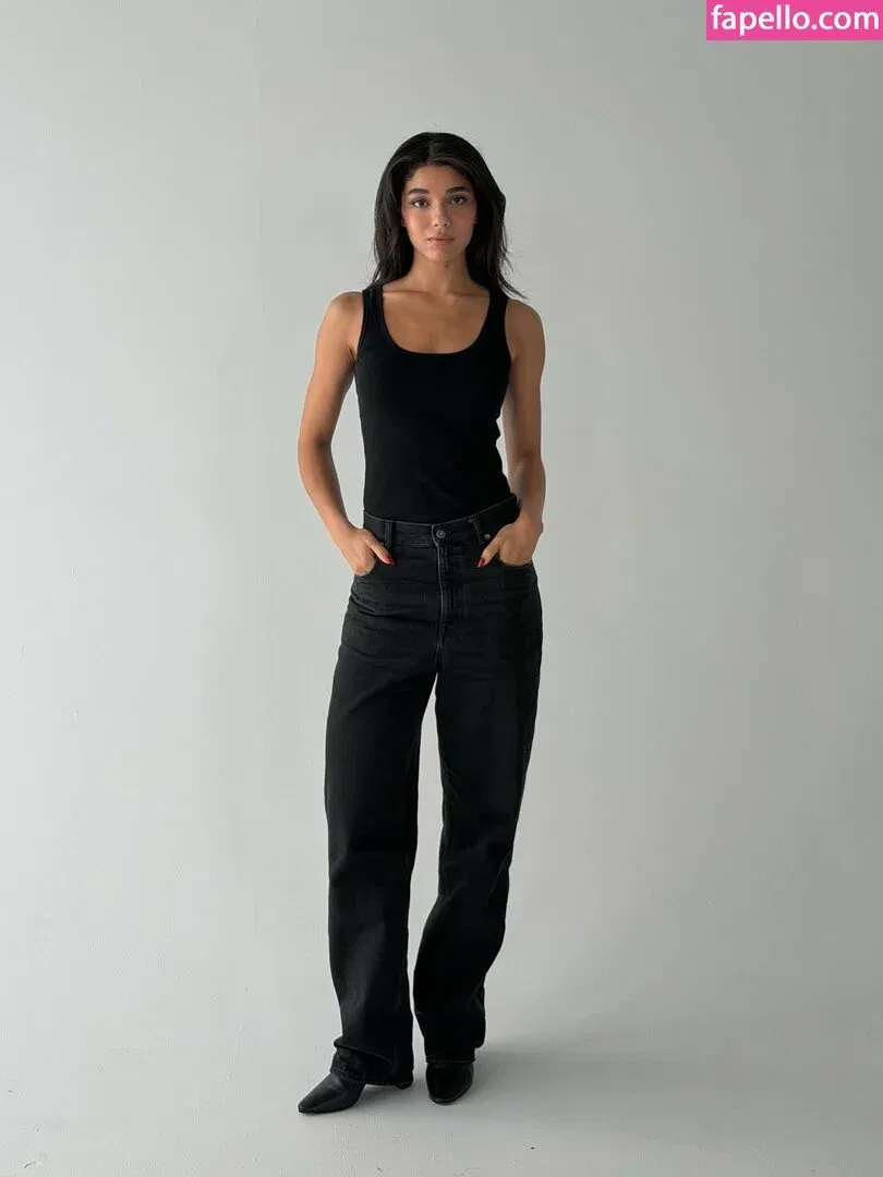 Yovanna Ventura Onlyfans Photo Gallery 