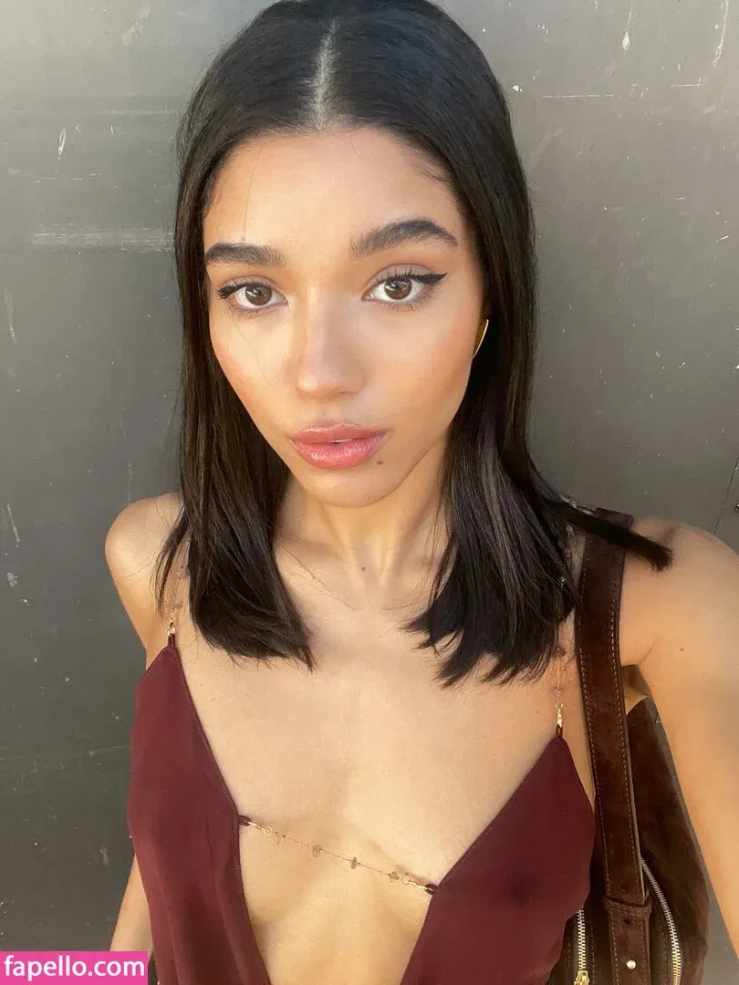 Yovanna Ventura Onlyfans Photo Gallery 