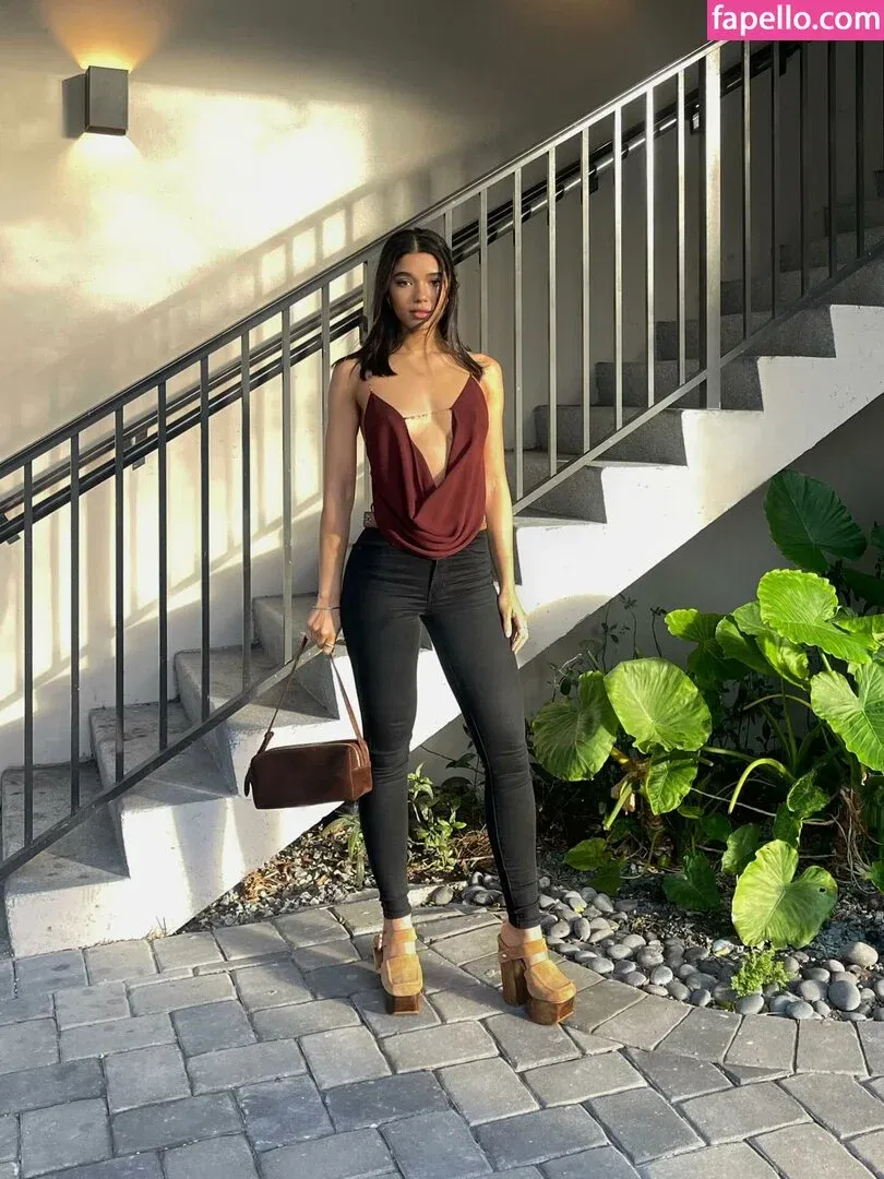 Yovanna Ventura Onlyfans Photo Gallery 