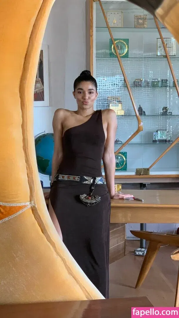 Yovanna Ventura Onlyfans Photo Gallery 