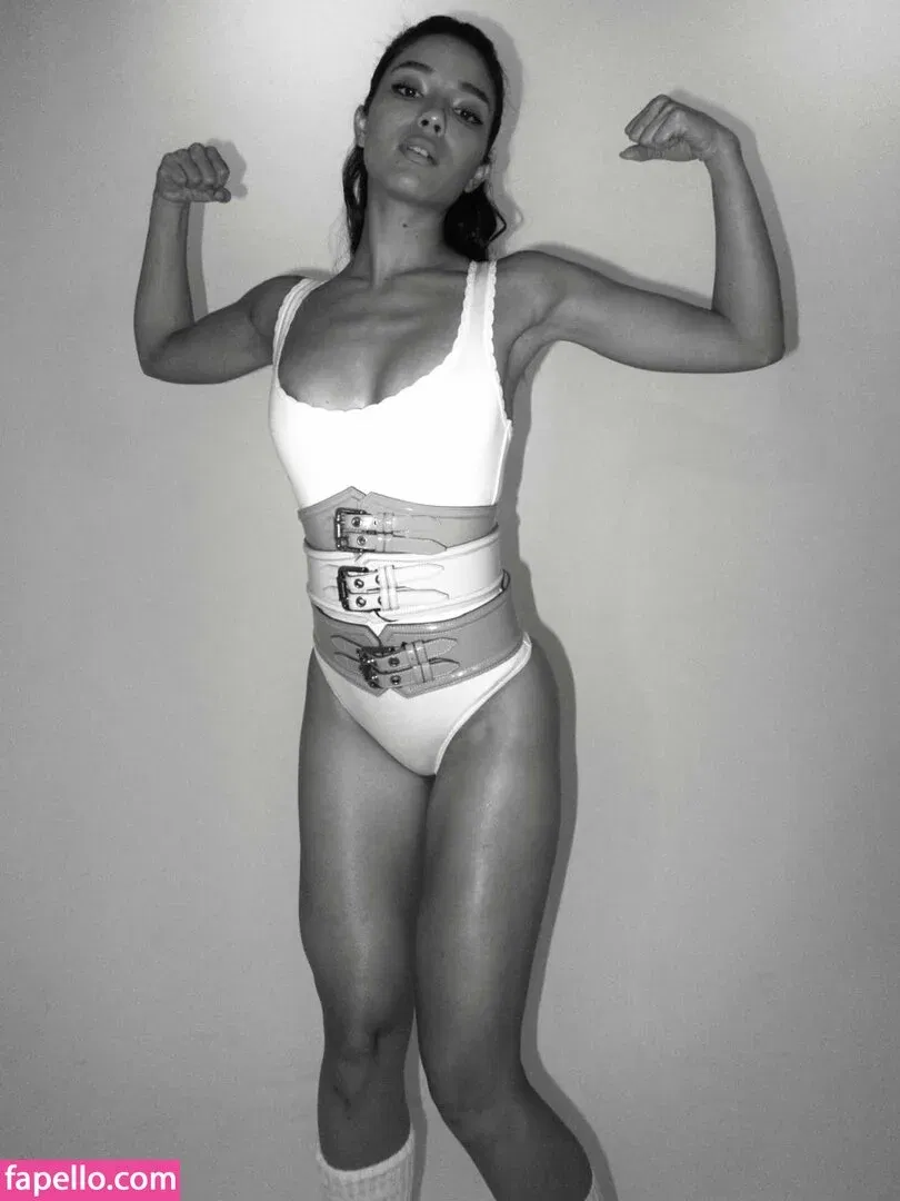 Yovanna Ventura Onlyfans Photo Gallery 