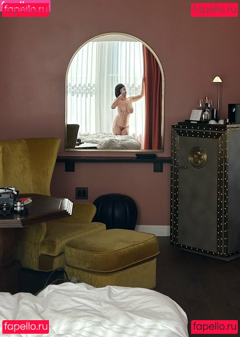 Labia Librarian / Labialibrarian / labia.librarian Onlyfans Photo Gallery 