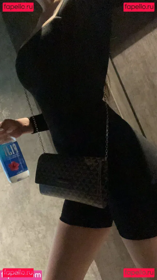 yumii17 Onlyfans Photo Gallery 