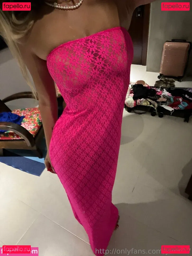 yumii17 Onlyfans Photo Gallery 