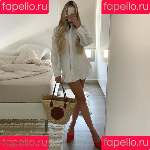 yumii17 Onlyfans Photo Gallery 