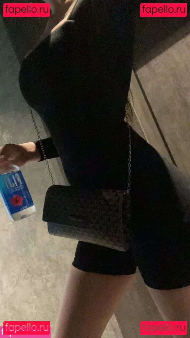 yumii17 Onlyfans Photo Gallery 