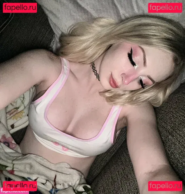 hayliekyu Onlyfans Photo Gallery 