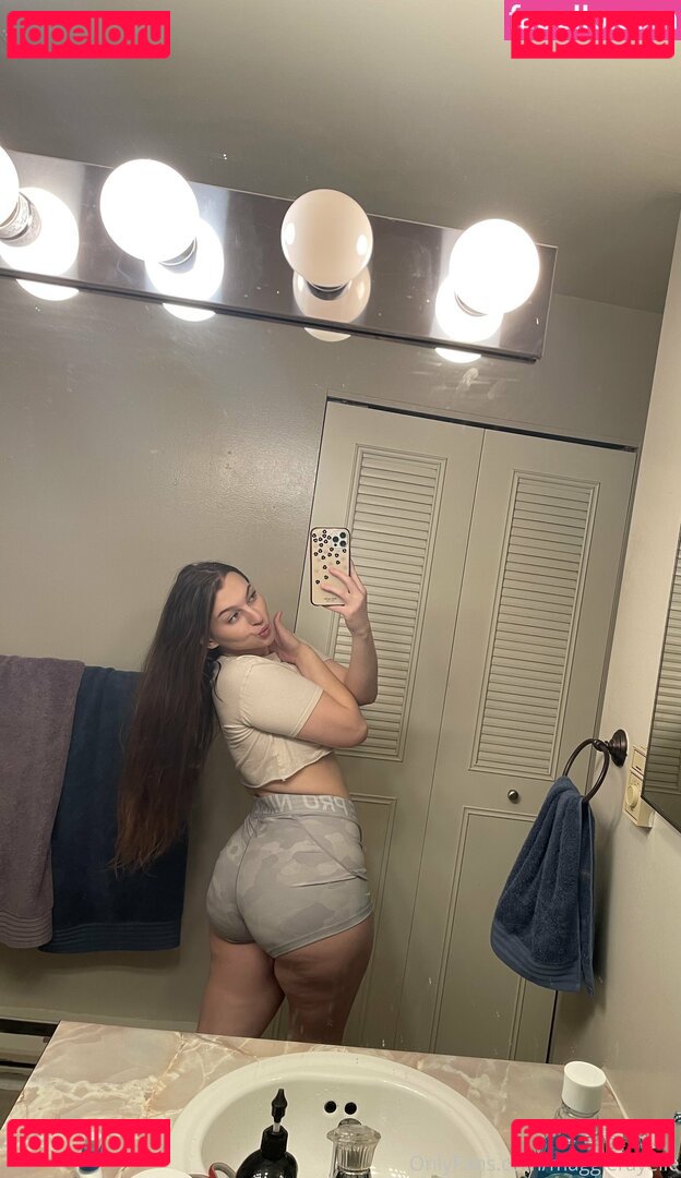 Mags_rr / maggierayelle Onlyfans Photo Gallery 