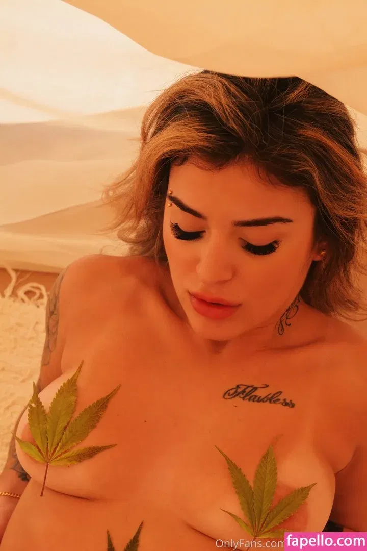 Brunna Hollinger Onlyfans Photo Gallery 