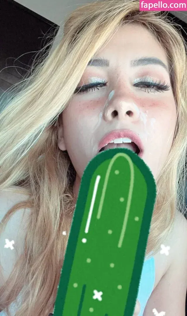 devorah.sg Onlyfans Photo Gallery 