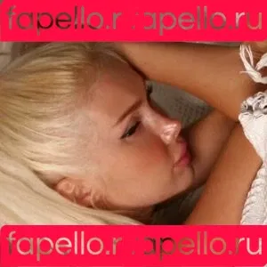 milaazulfree Onlyfans Photo Gallery 