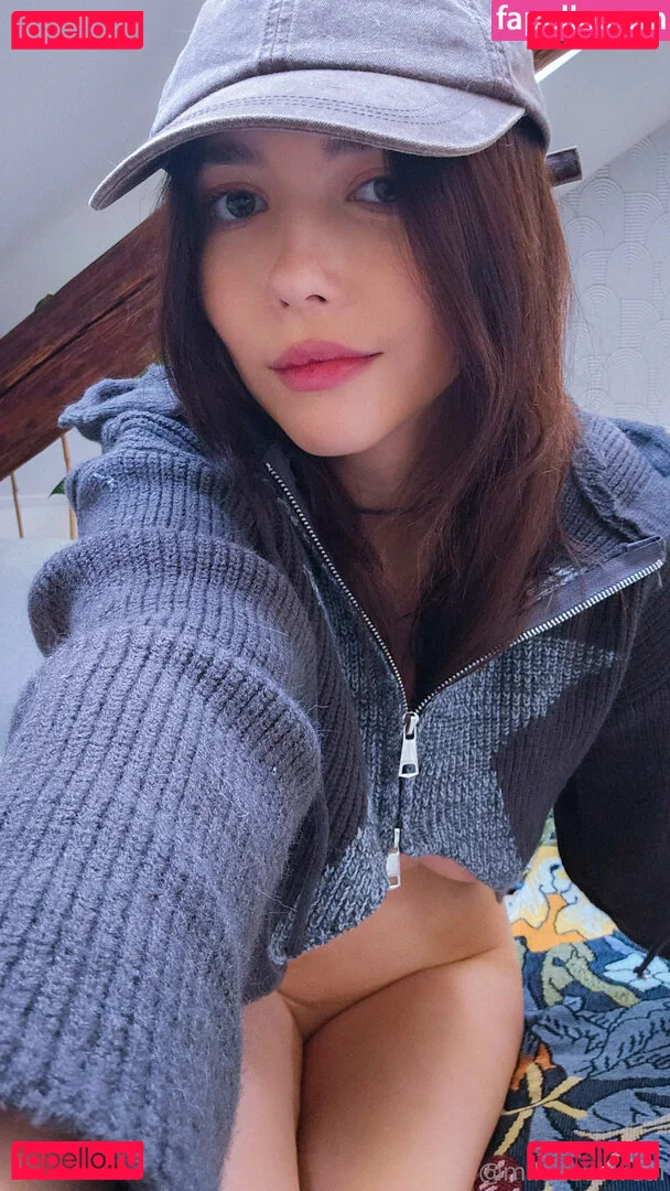 milaazulfree Onlyfans Photo Gallery 