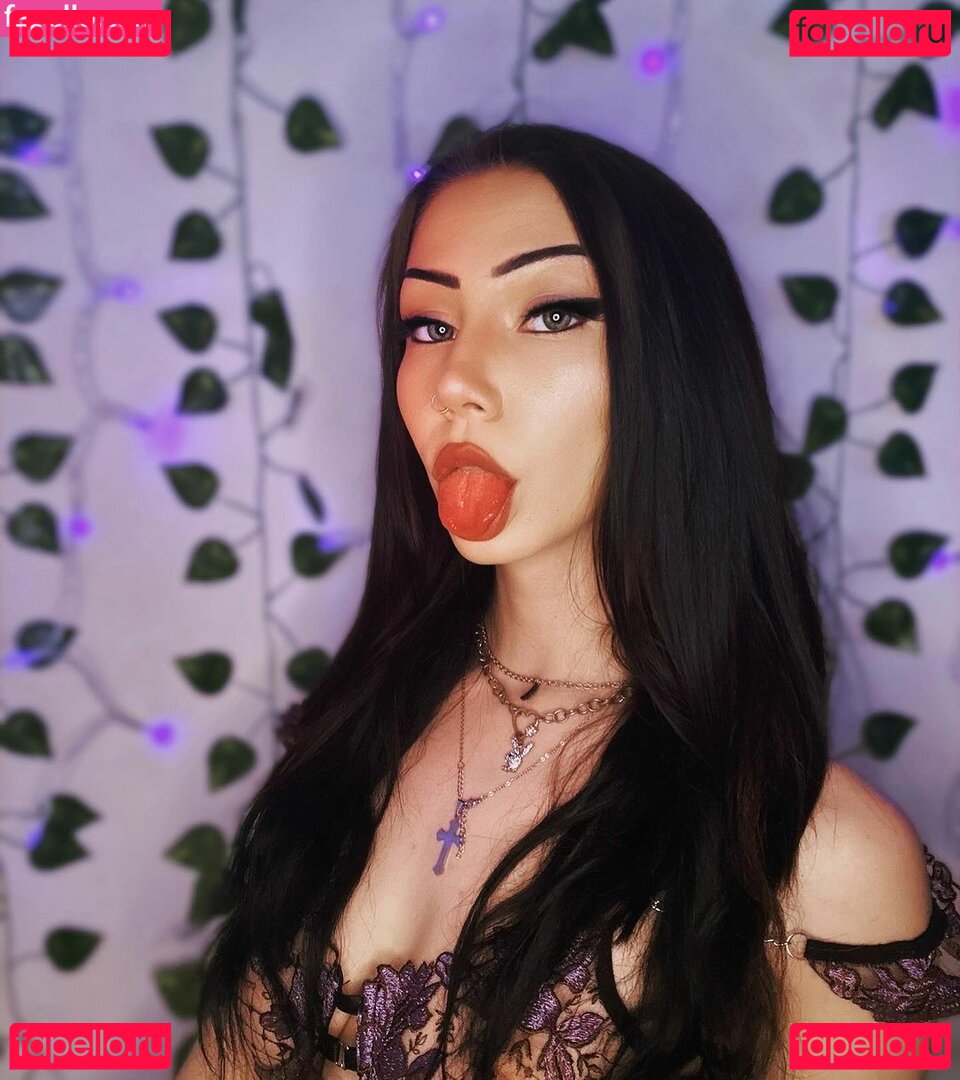 heyyvictoriiaa / omgvelvet