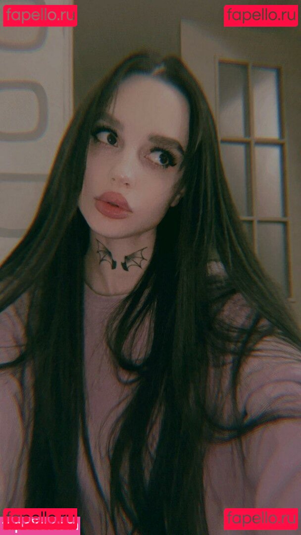 TeaAlen / tayaavis / thetanalea Onlyfans Photo Gallery 