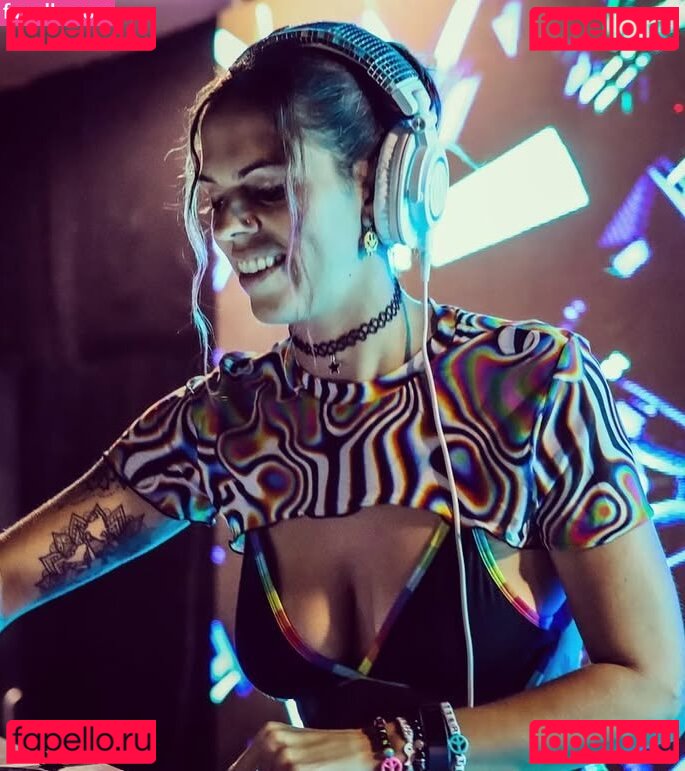 Kayristin / Kirstin Onlyfans Photo Gallery 