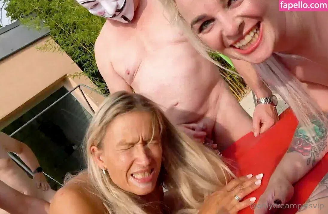 welovepiesvip Onlyfans Photo Gallery 