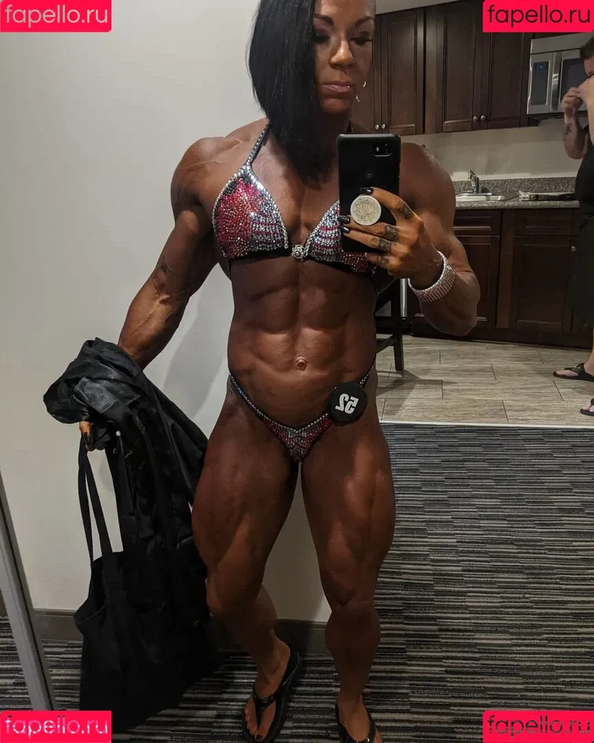 Angela Yeo Onlyfans Photo Gallery 
