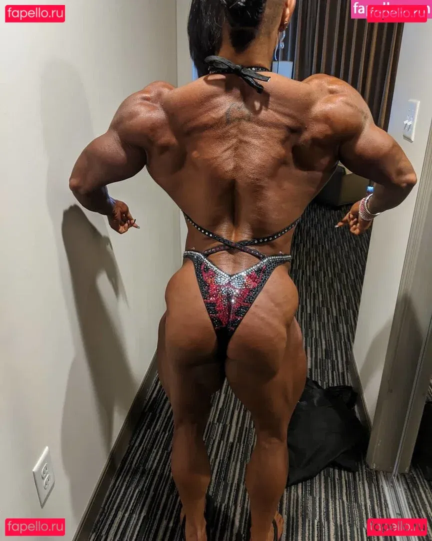 Angela Yeo Onlyfans Photo Gallery 