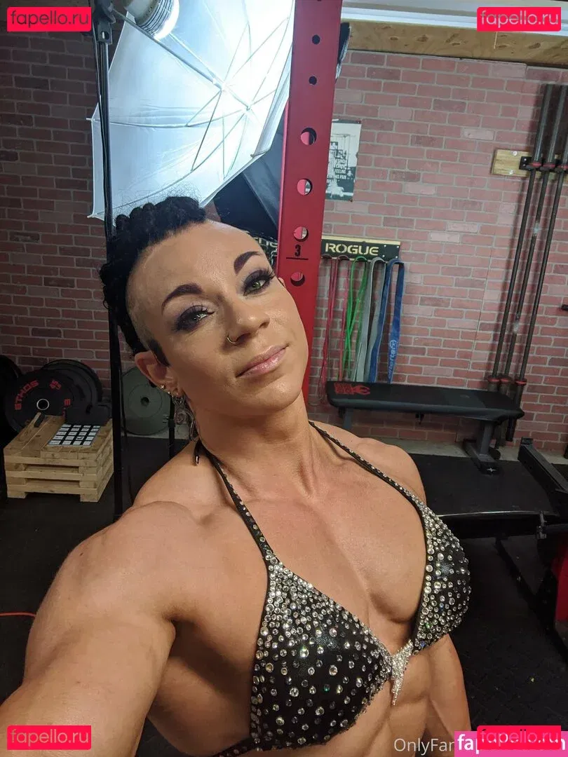 Angela Yeo Onlyfans Photo Gallery 