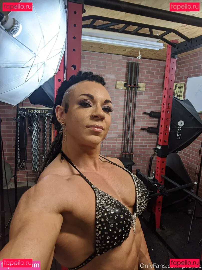 Angela Yeo Onlyfans Photo Gallery 