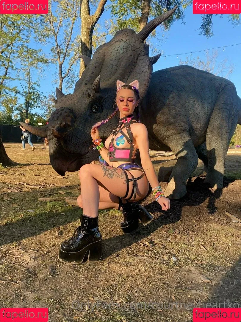 courtneyheartxo Onlyfans Photo Gallery 