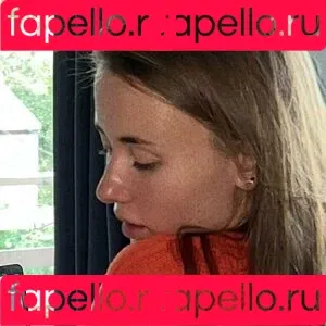 arilaviee.free Onlyfans Photo Gallery 