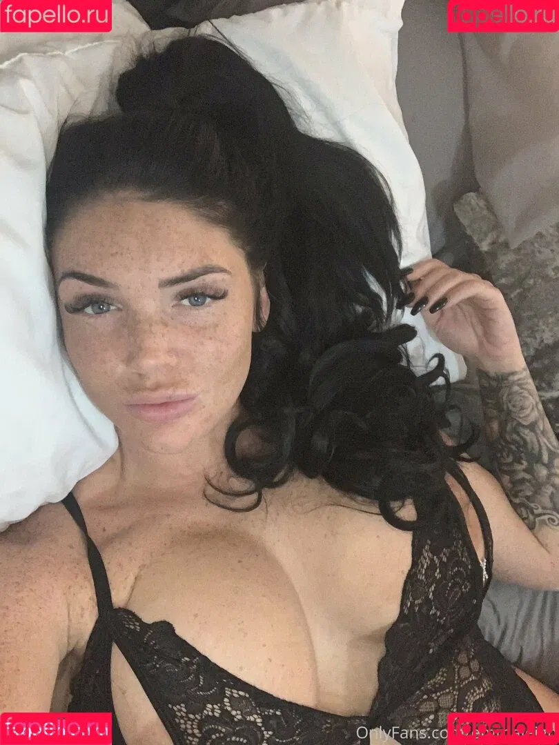 Emma Leigh Onlyfans Photo Gallery 