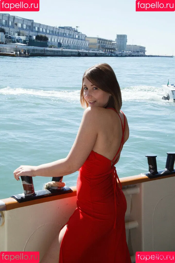 Carolina Barabaschi Onlyfans Photo Gallery 