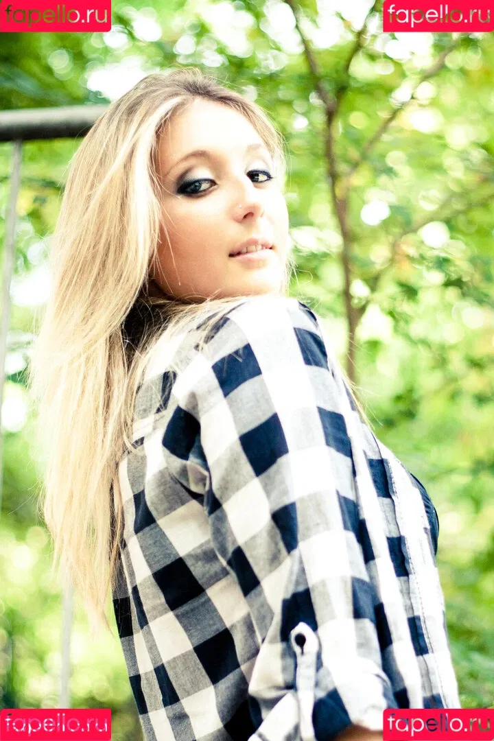 Carolina Barabaschi Onlyfans Photo Gallery 