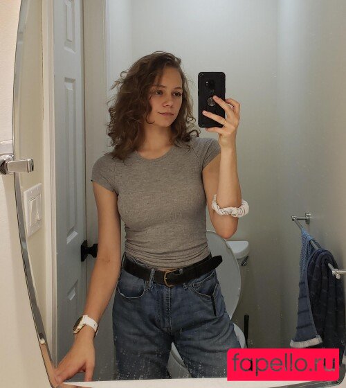 Tittyteaze Nude Onlyfans Photo 9