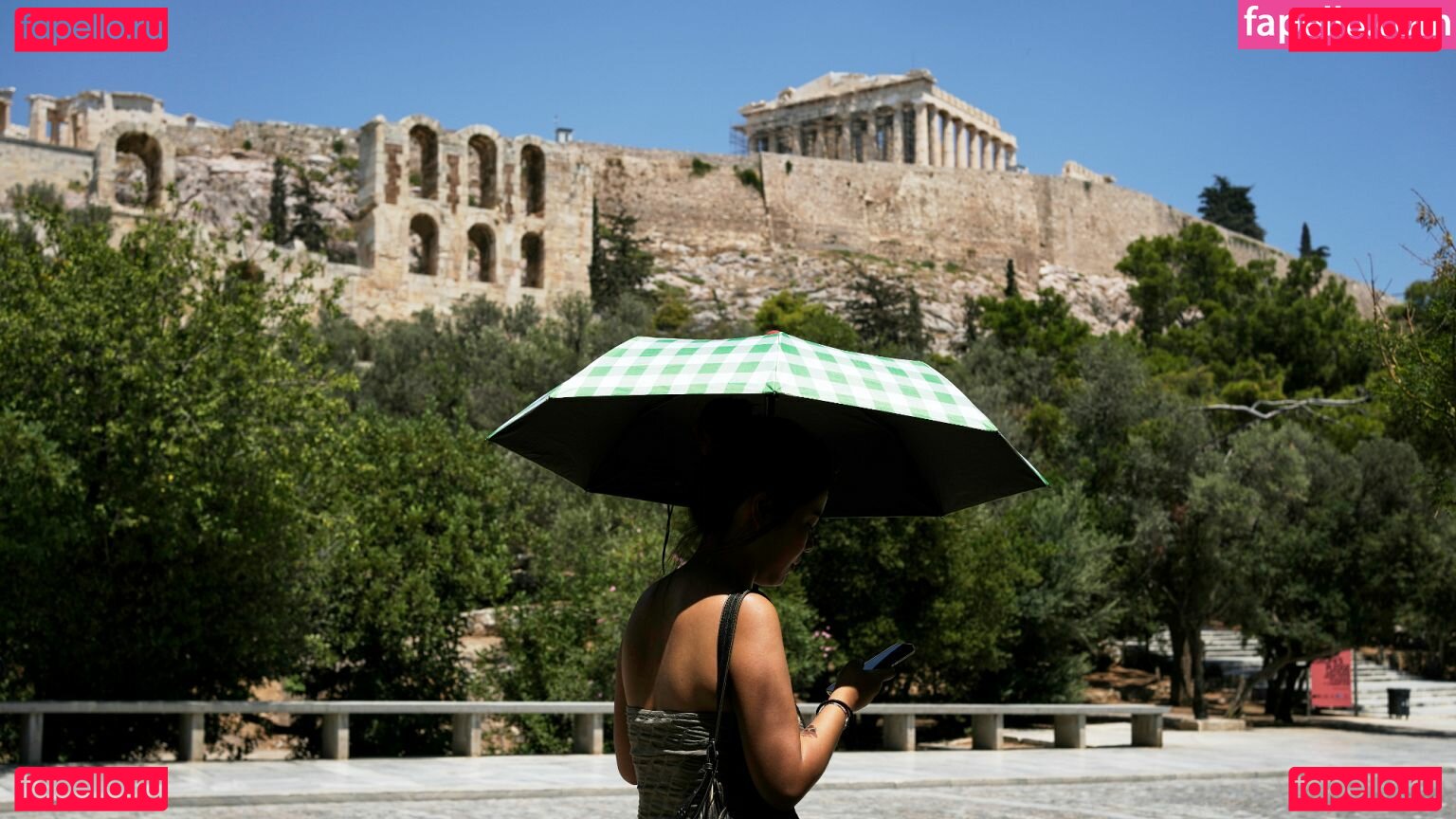 Alishba Sheikh / alishbasheikh / alishbashkk Onlyfans Photo Gallery 