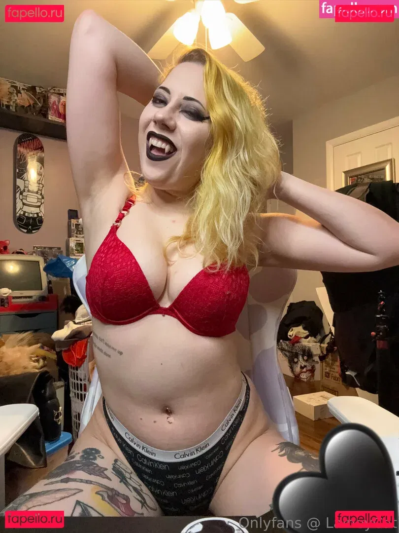 Laineycat Onlyfans Photo Gallery 