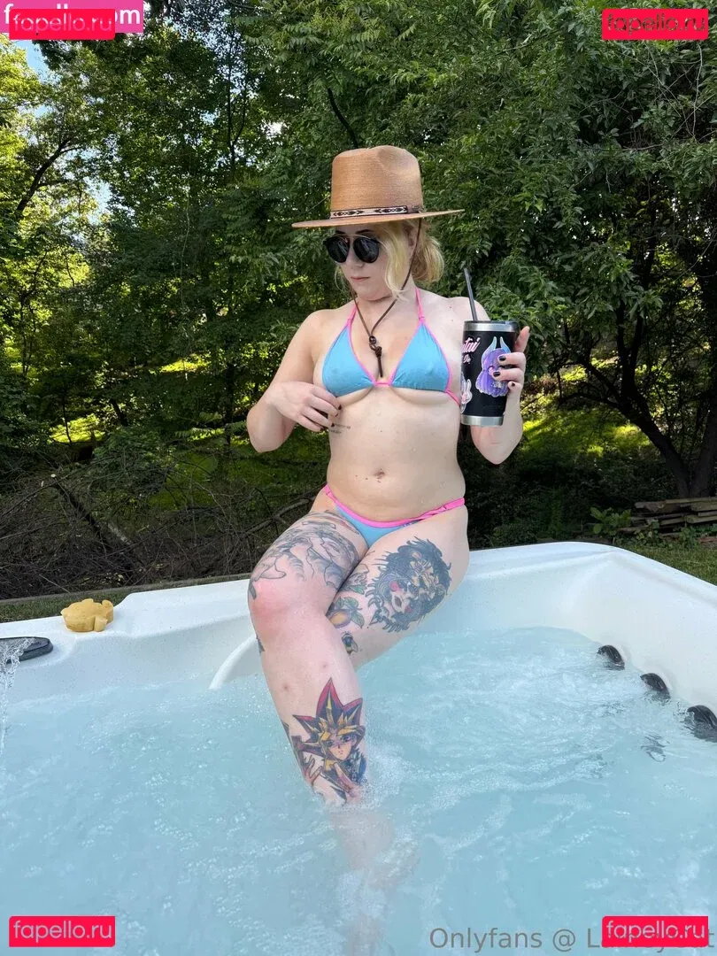 Laineycat Onlyfans Photo Gallery 