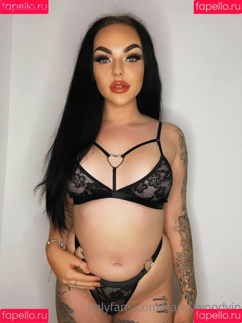 itsnancywoodfree Onlyfans Photo Gallery 