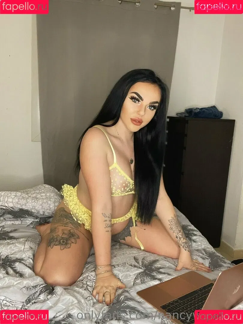 itsnancywoodfree Onlyfans Photo Gallery 