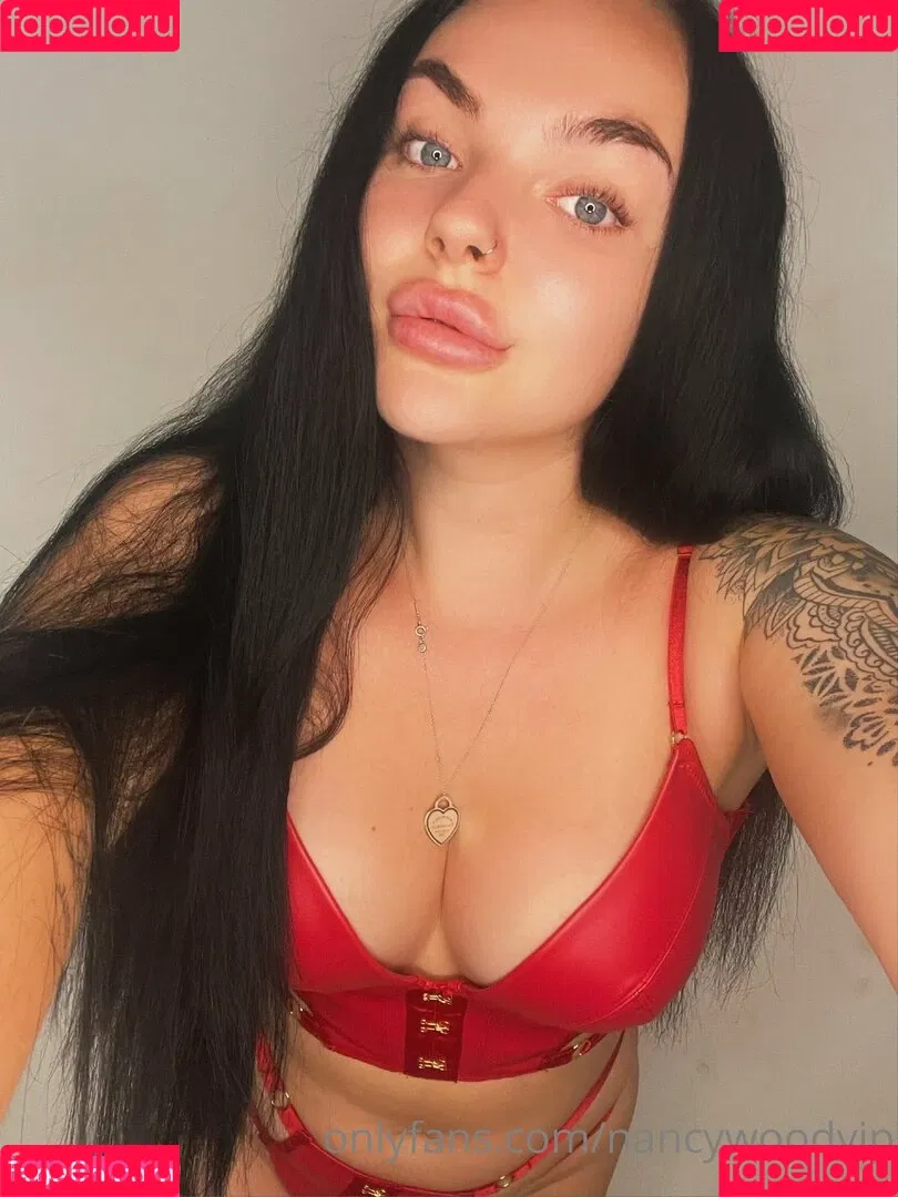 itsnancywoodfree Onlyfans Photo Gallery 