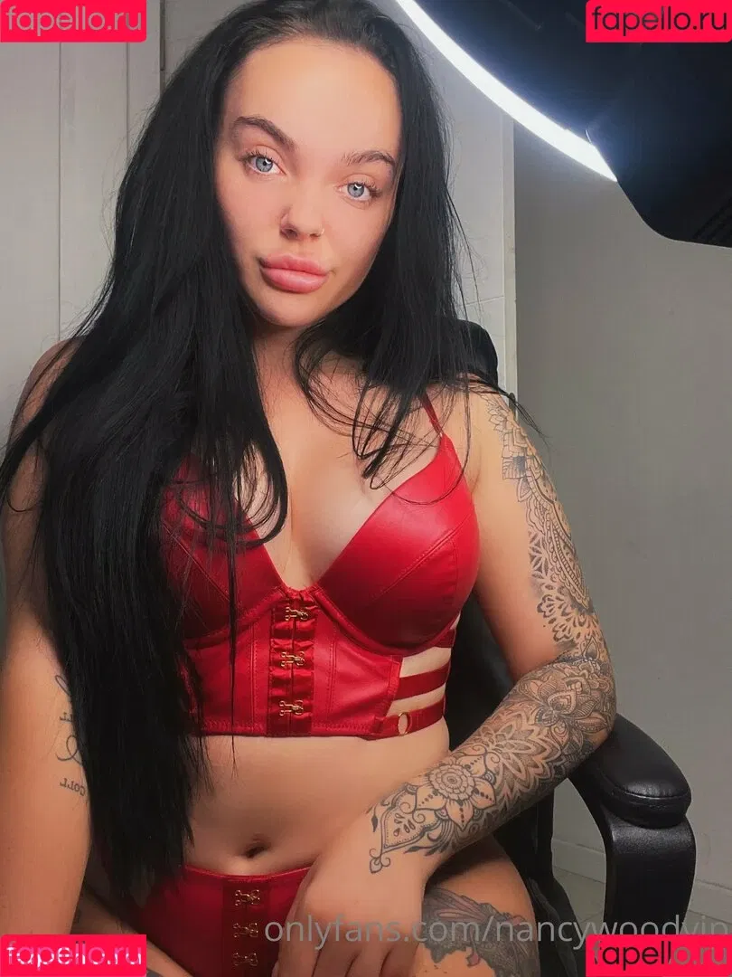 itsnancywoodfree Onlyfans Photo Gallery 