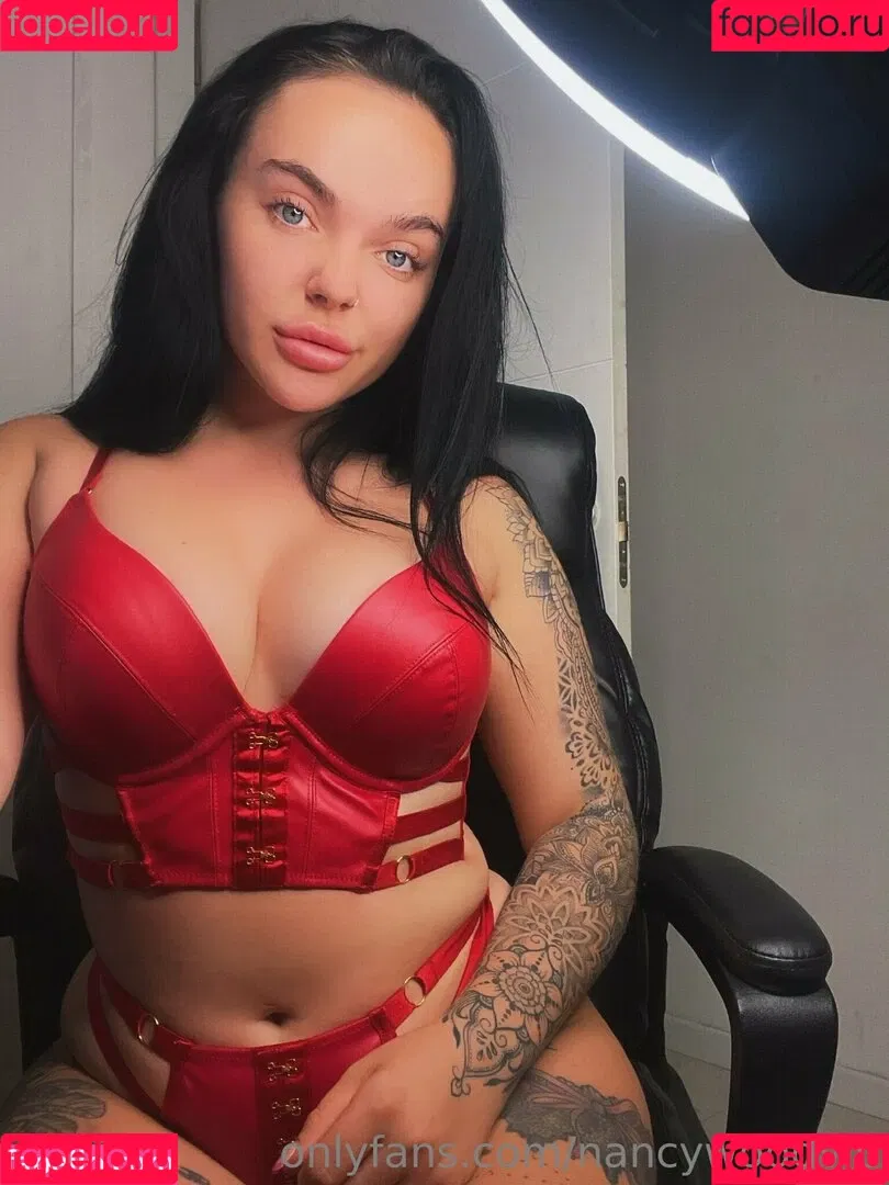 itsnancywoodfree Onlyfans Photo Gallery 