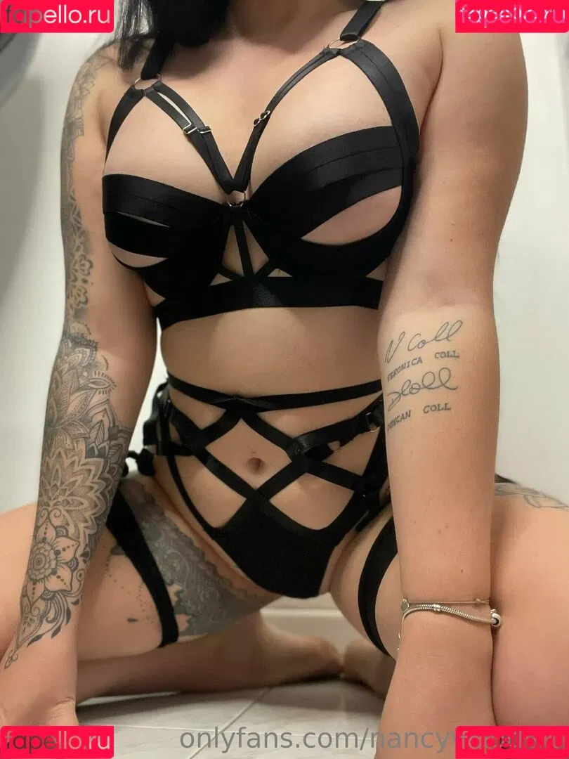 itsnancywoodfree Onlyfans Photo Gallery 