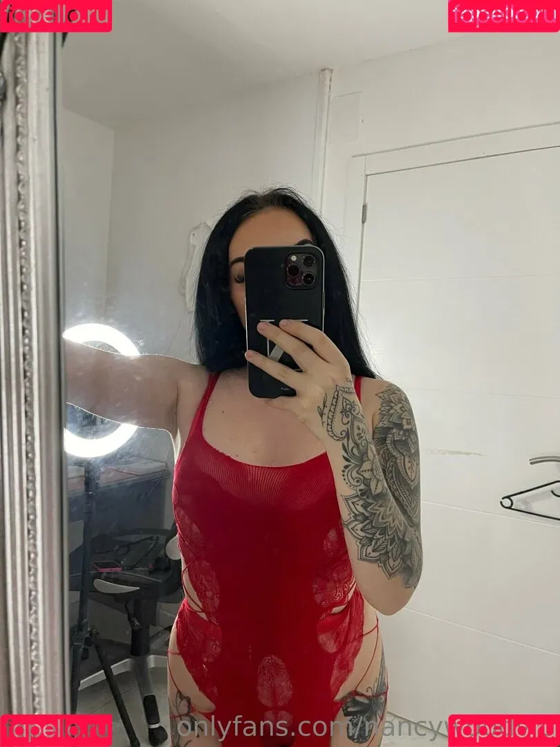 itsnancywoodfree Onlyfans Photo Gallery 