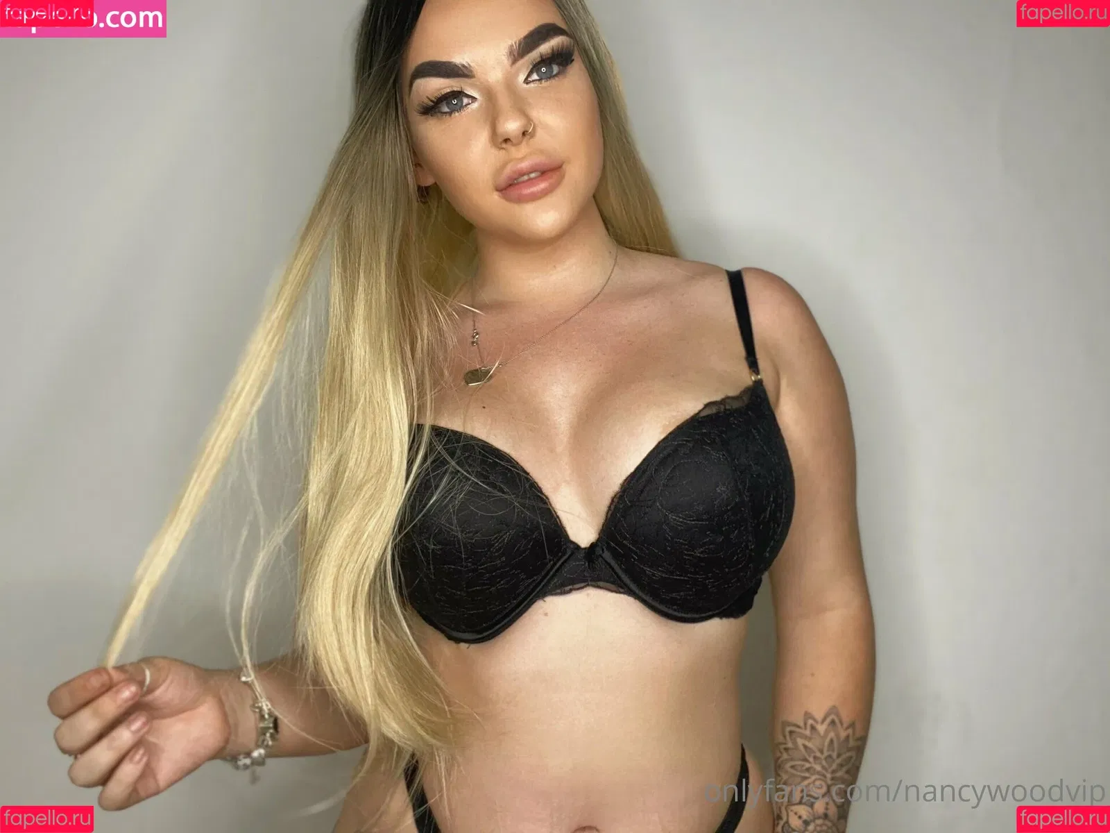 itsnancywoodfree Onlyfans Photo Gallery 